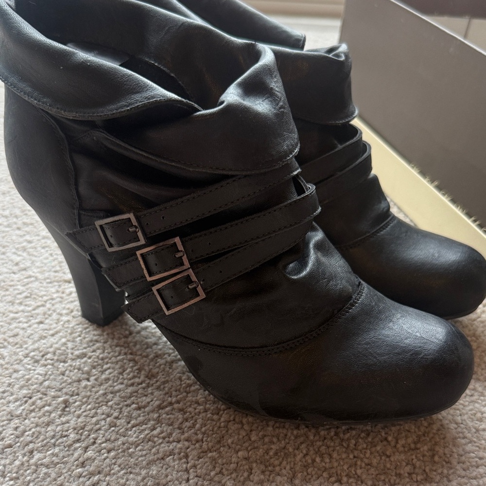 Cute black booties heeled